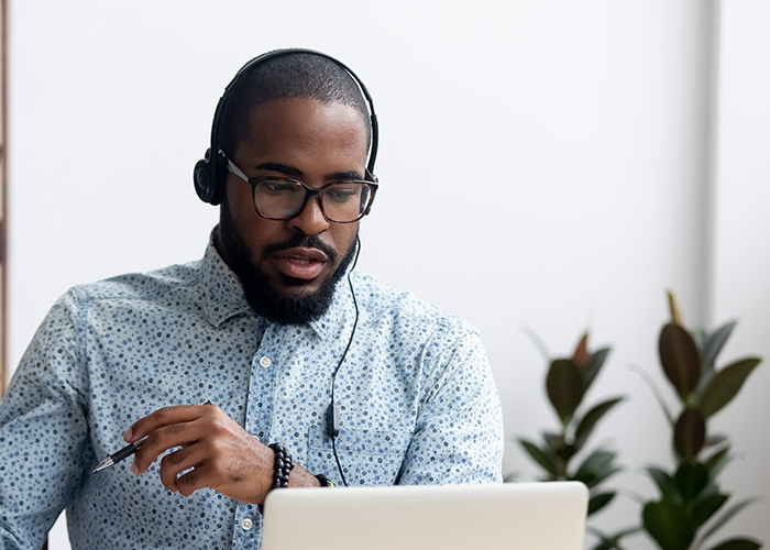 Training for "Interpreting remotely in the healthcare setting" for interpreters